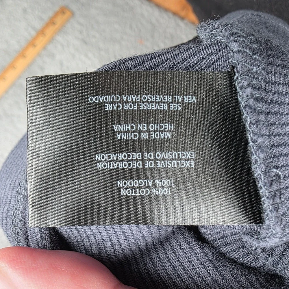 Banana Republic‎ Luxe Touch Performance Tee Mens XL Gray Textured Ribbed Cotton
